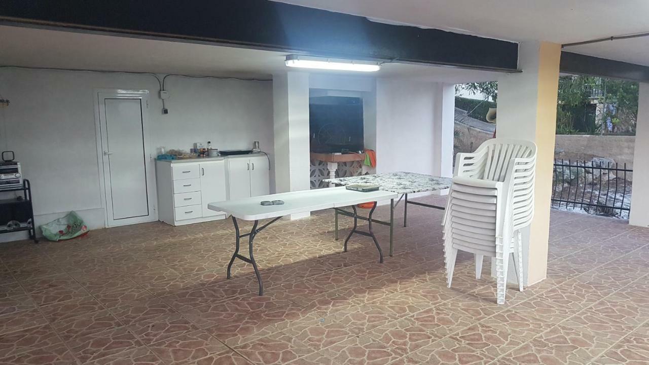 Calicanto House & Pool Torrent  Bagian luar foto
